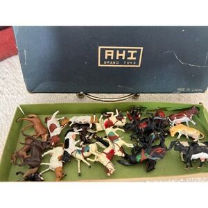 Collection of Miniature Animals Metal and Plastic Horses Cows  (3966)